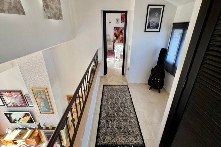 Image No.54-3 Bed Villa for sale