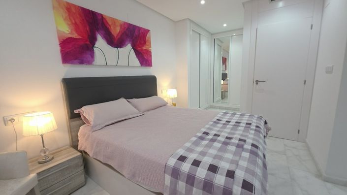 Image No.13-2 Bed Apartment for sale