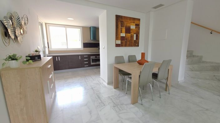Image No.20-2 Bed Apartment for sale