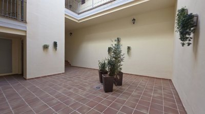 100cadaques102c1430efc8286f
