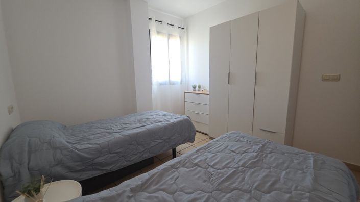 Image No.32-2 Bed Apartment for sale