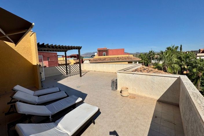 Image No.44-Appartement de 3 chambres à vendre