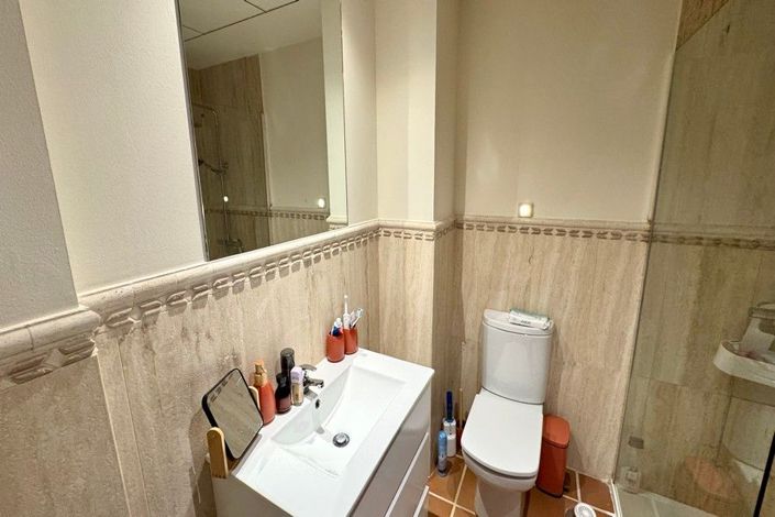 Image No.20-Apartamento con 2 dormitorios en venta