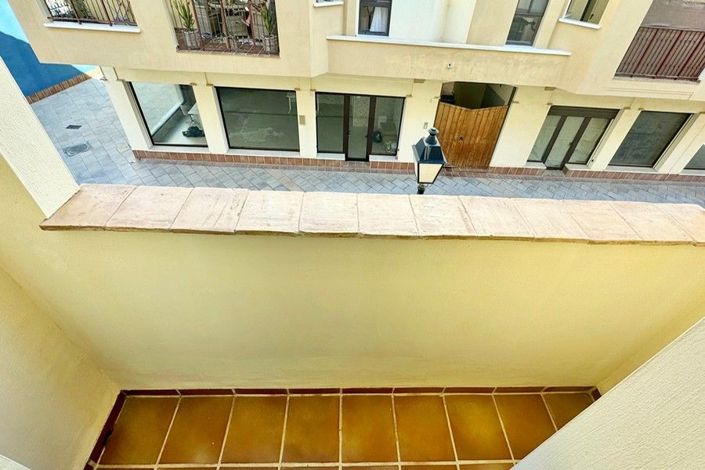 Image No.22-2 Bed Apartment for sale