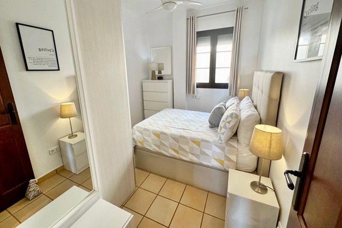 Image No.28-2 Bed Apartment for sale