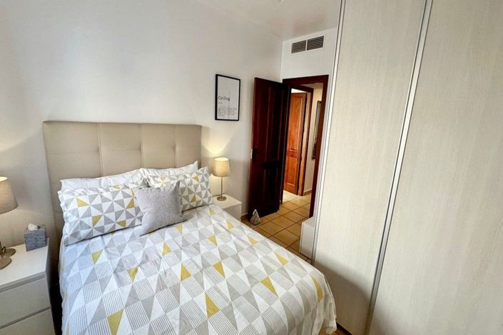 Image No.29-2 Bed Apartment for sale