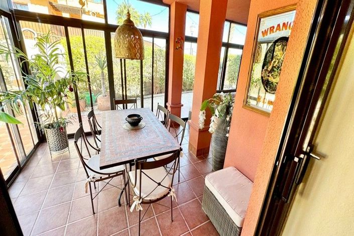 Image No.18-3 Bed House for sale