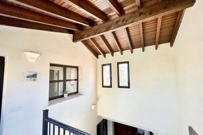Image No.32-3 Bed House for sale