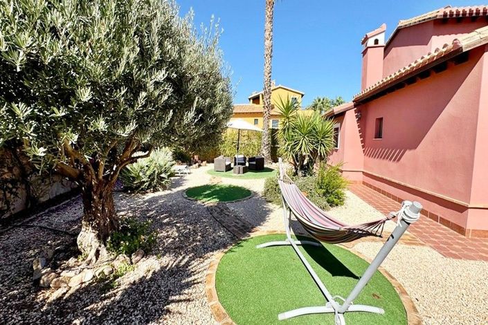 Image No.53-3 Bed House for sale