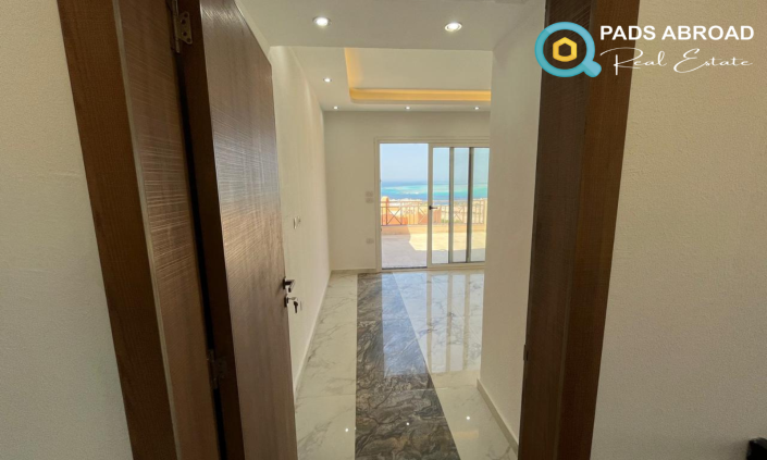 Image No.18-6 Bed Villa for sale