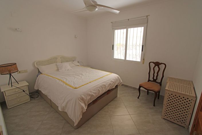 Image No.10-4 Bed Villa for sale