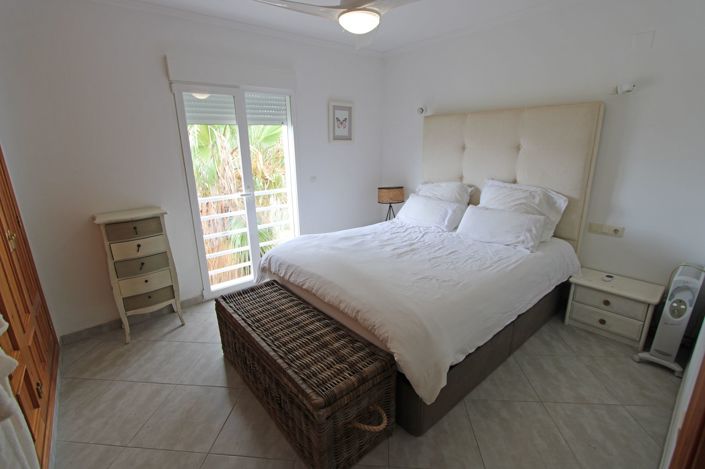 Image No.11-4 Bed Villa for sale