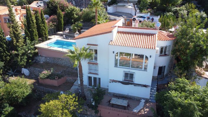 Image No.3-4 Bed Villa for sale