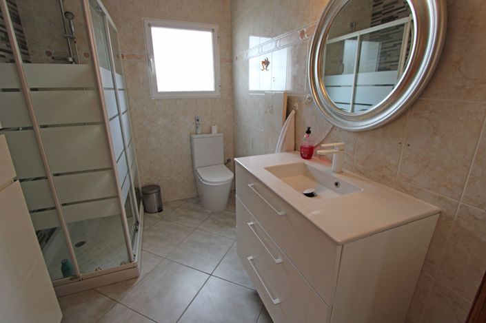 Image No.9-4 Bed Villa for sale