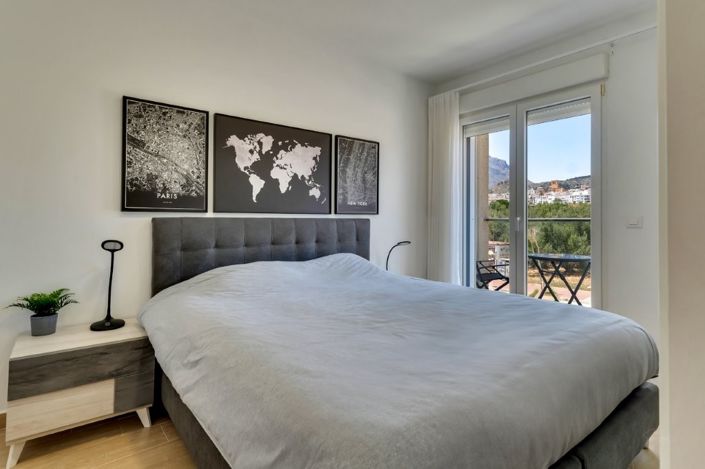 Image No.19-4 Bed Townhouse for sale