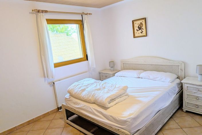 Image No.27-3 Bed Villa for sale