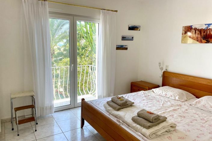 Image No.3-3 Bed Villa for sale