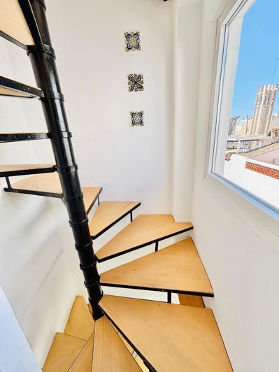 Image No.25-2 Bed Apartment for sale