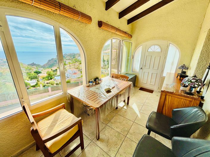 Image No.11-2 Bed Villa for sale