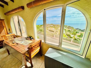 331666958f468b47072701a3e47126c2