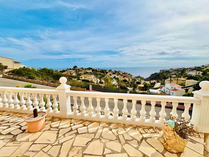 Image No.9-2 Bed Villa for sale