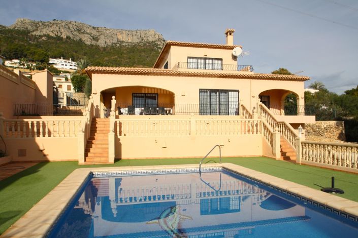Image No.1-Villa de 3 chambres à vendre à Calpe