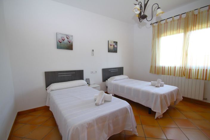 Image No.14-3 Bed Villa for sale