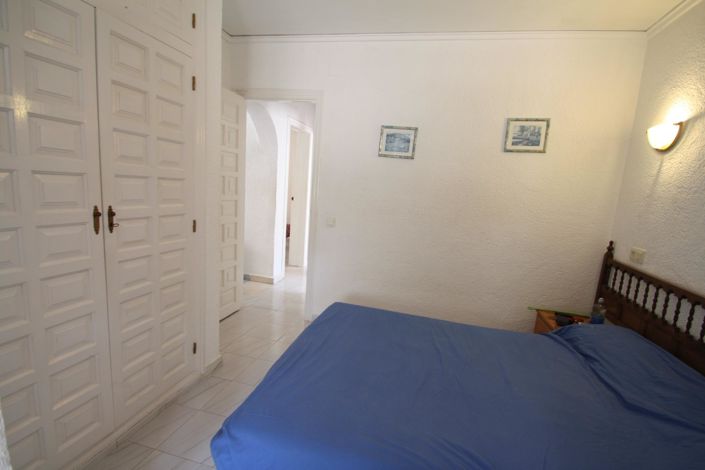 Image No.27-5 Bed Villa for sale