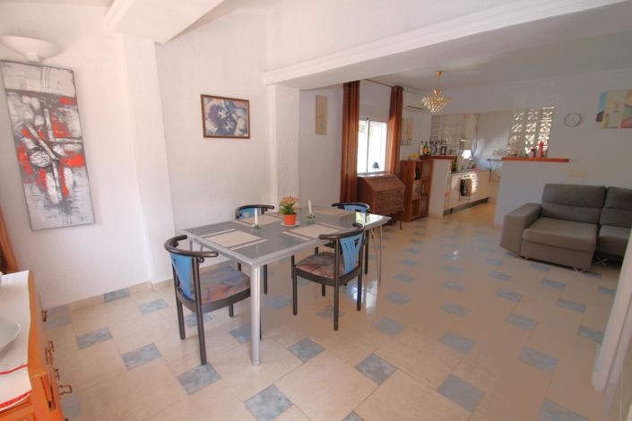 Image No.9-5 Bed Villa for sale