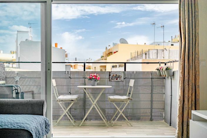 Image No.11-2 Bed Apartment for sale