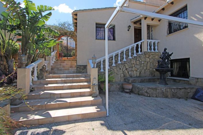 Image No.30-4 Bed Villa for sale