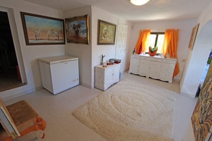 Image No.8-4 Bed Villa for sale