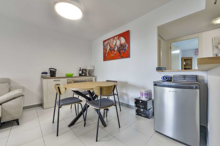 Image No.18-2 Bed Apartment for sale