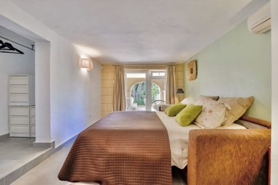 f9dfafe12157a469041fc6eb0bd4793a