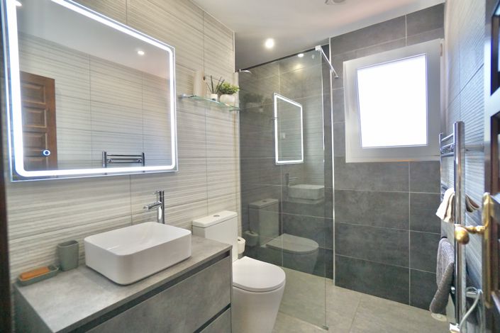 Image No.16-4 Bed Villa for sale