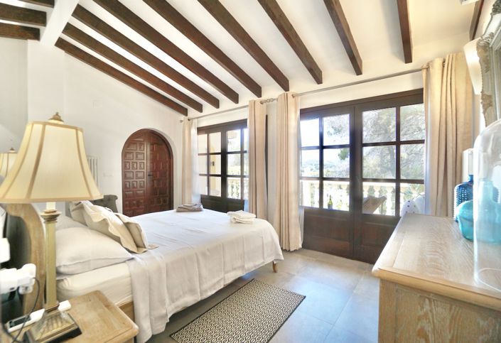 Image No.22-4 Bed Villa for sale