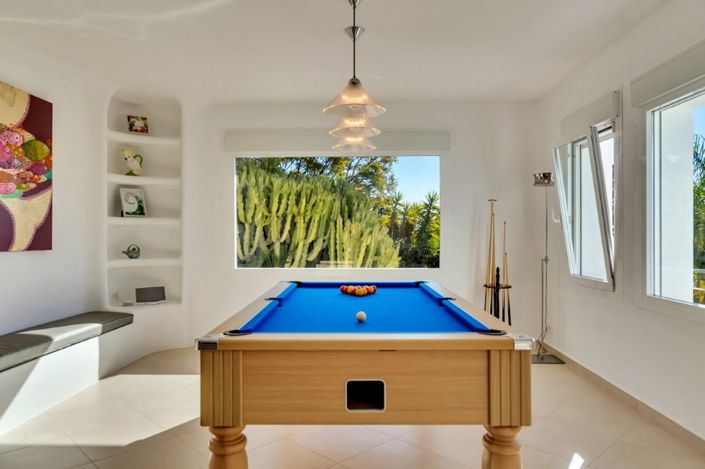 Image No.17-5 Bed Villa for sale