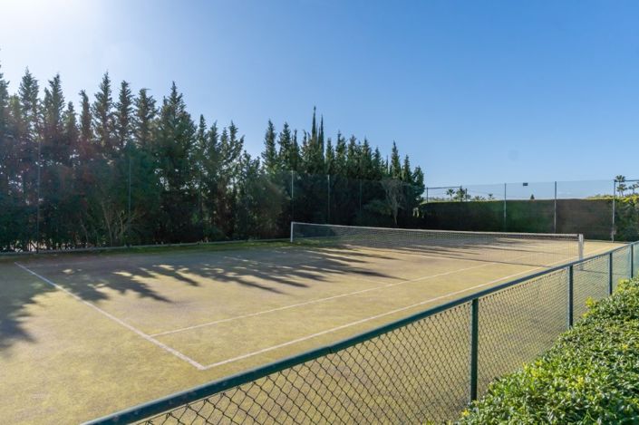 Image No.6-5 Bed Villa for sale