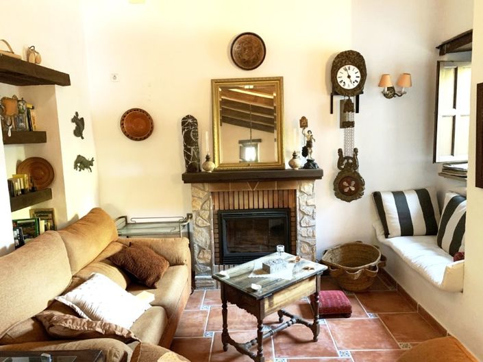 Image No.21-4 Bed Property for sale