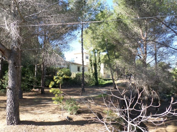 Image No.9-4 Bed Property for sale