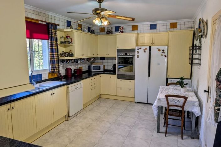 Image No.11-3 Bed Villa for sale