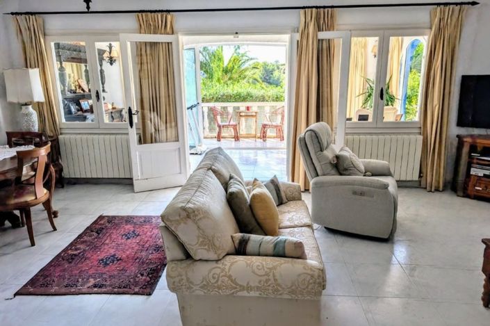 Image No.13-3 Bed Villa for sale