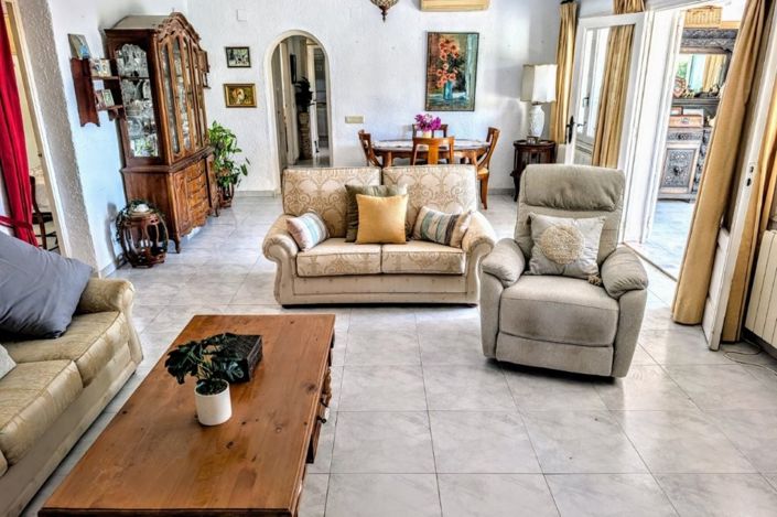 Image No.15-3 Bed Villa for sale