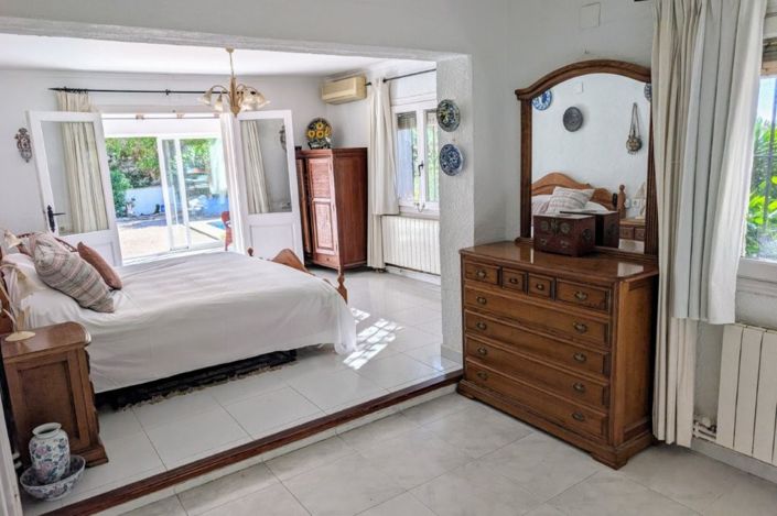 Image No.27-3 Bed Villa for sale