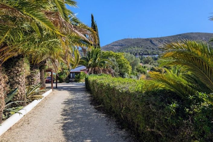 Image No.6-3 Bed Villa for sale