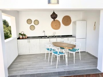 e6f5984cec7a86a1bf0df1c569507bc8