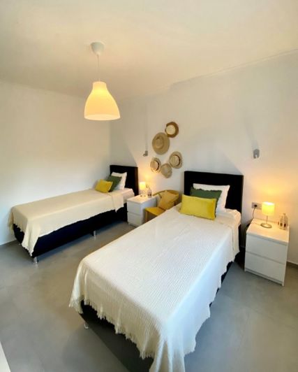 Image No.15-3 Bed Villa for sale