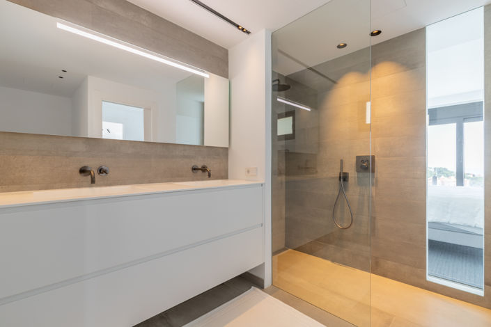 Image No.17-3 Bed Villa for sale