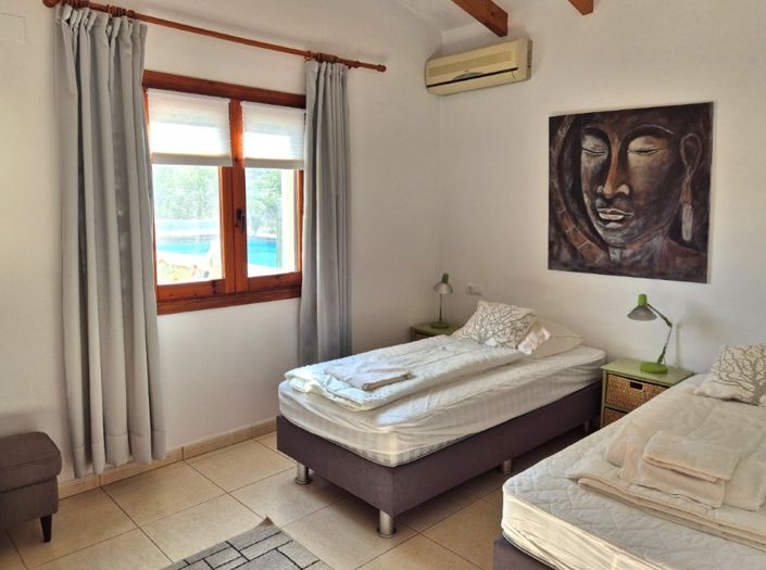 Image No.20-4 Bed Villa for sale