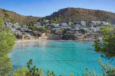 c2f3de19bc3ba674090cb58ce3a8df93